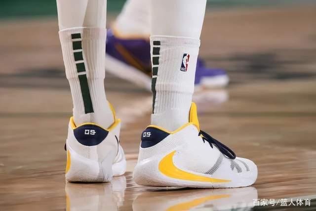 猛龙大胜篮网止3连败 瓦格纳22分魔术力克骑士