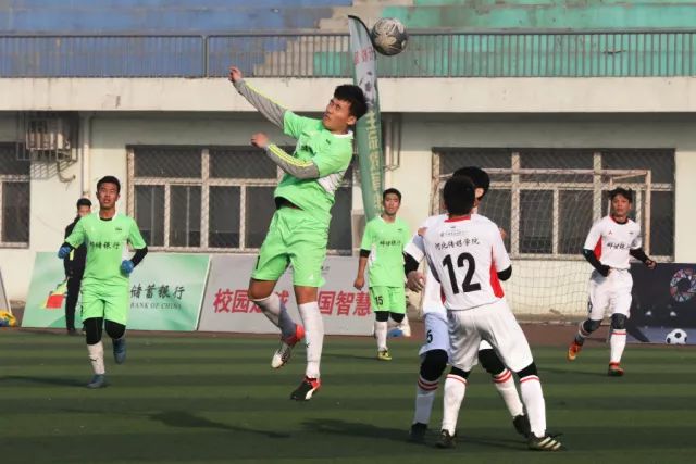 19分12篮板！李月汝取得WNBA生涯首次两双